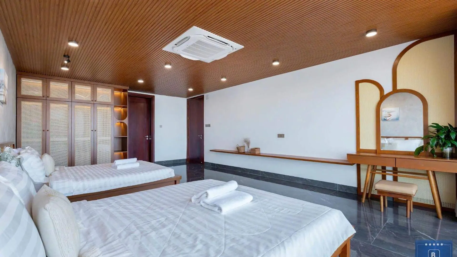 Sun Villa 57 - View Truc Dien Bien Vung Tau