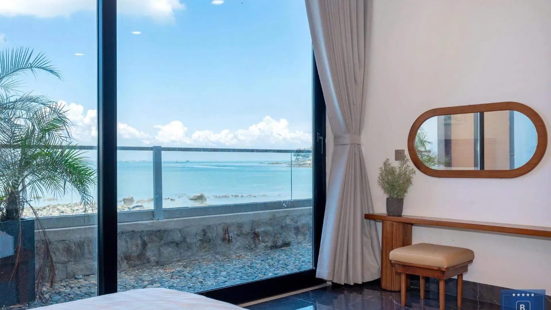 Sun Villa 57 - View Truc Dien Bien Vung Tau